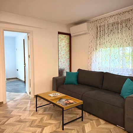 Draganovi 8b 아파트 Kazanlŭk