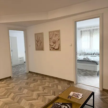 아파트 Draganovi 8b