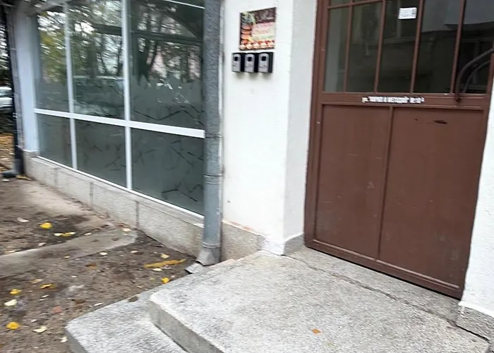 アパート Draganovi 8b *